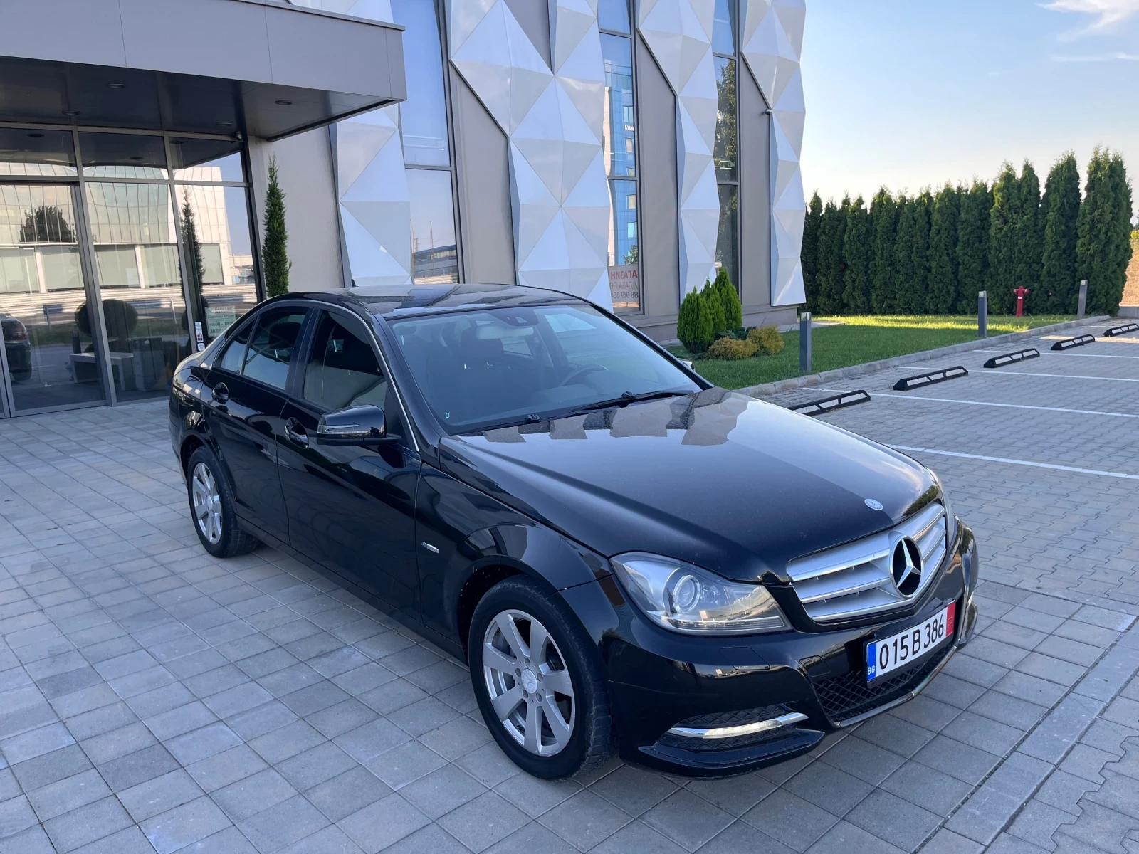 Mercedes-Benz C 200 2.2CDI Facelift Avtomat - изображение 3