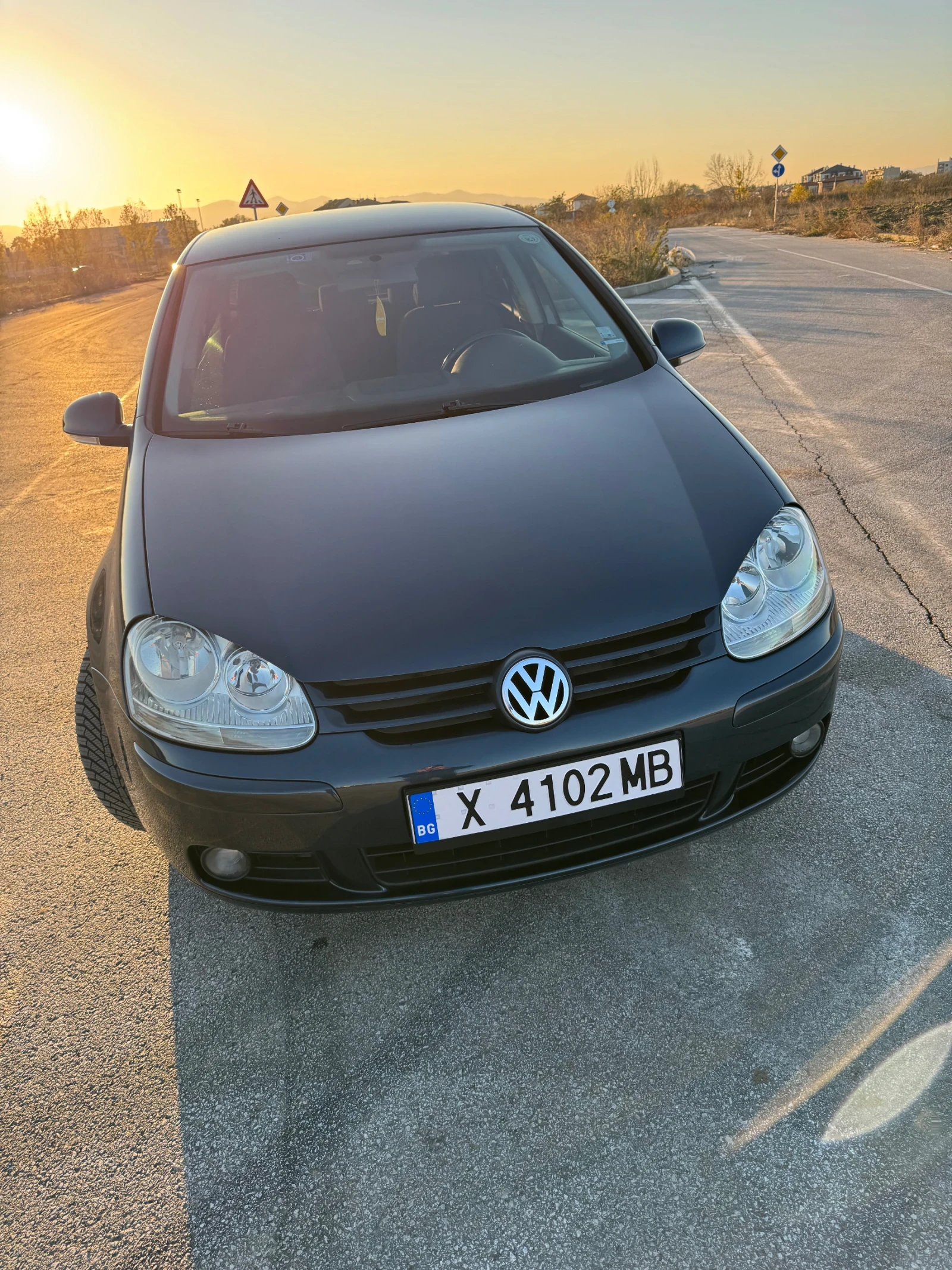 VW Golf 2.0 TDI - изображение 8