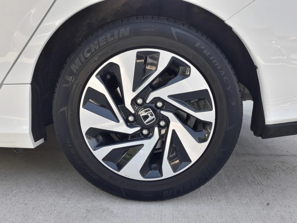 Honda Civic 1.0 VTEC Comfort Turbo MT | Mobile.bg   17