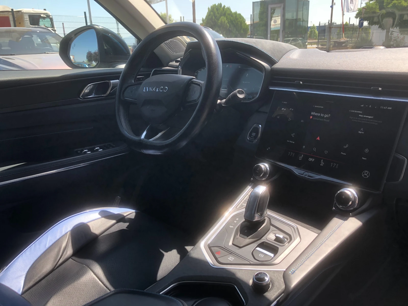 LynkCo 01 1.5 More PHEV - изображение 10
