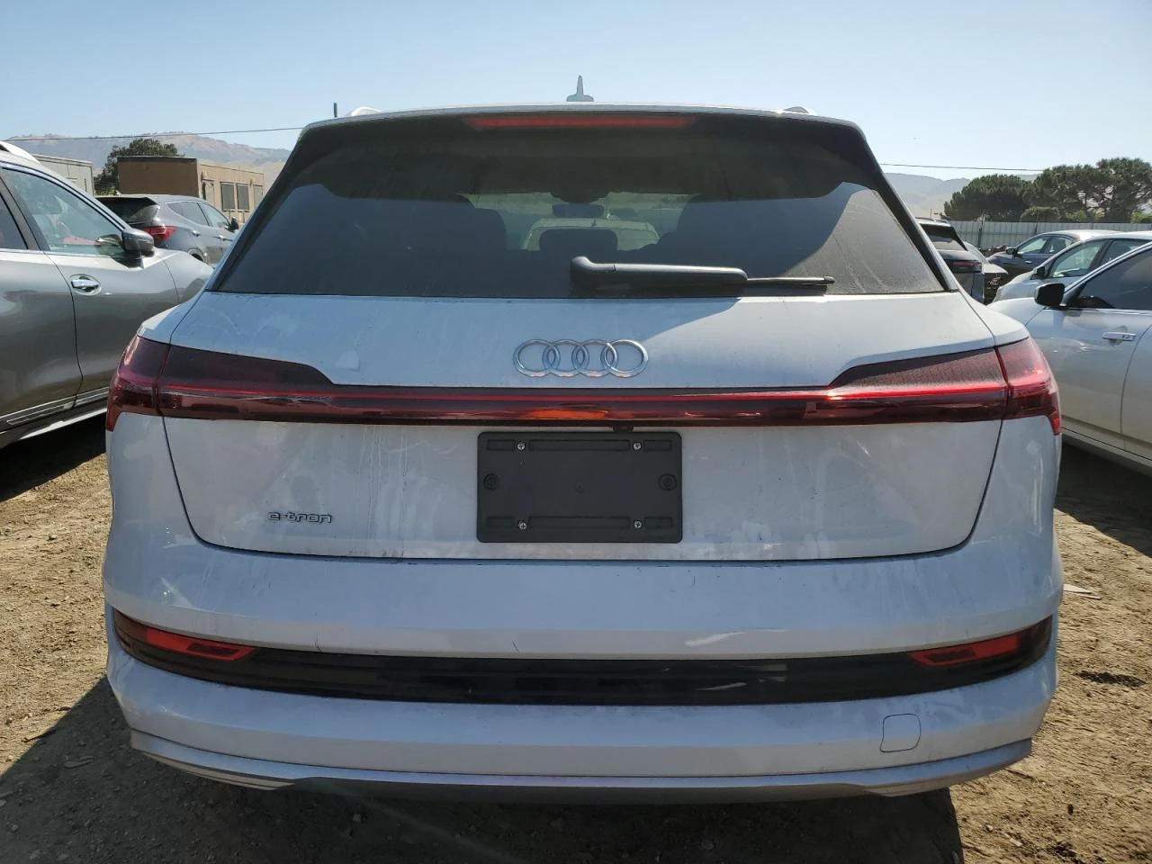 Audi E-Tron PRESTIGE - изображение 2