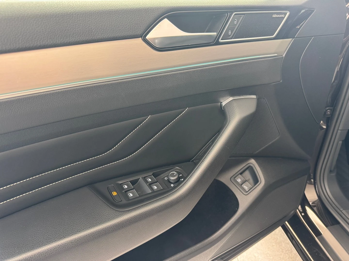 VW Passat VW Passat Var GTE Plug-In-Hybrid 1.4 TSI - изображение 6