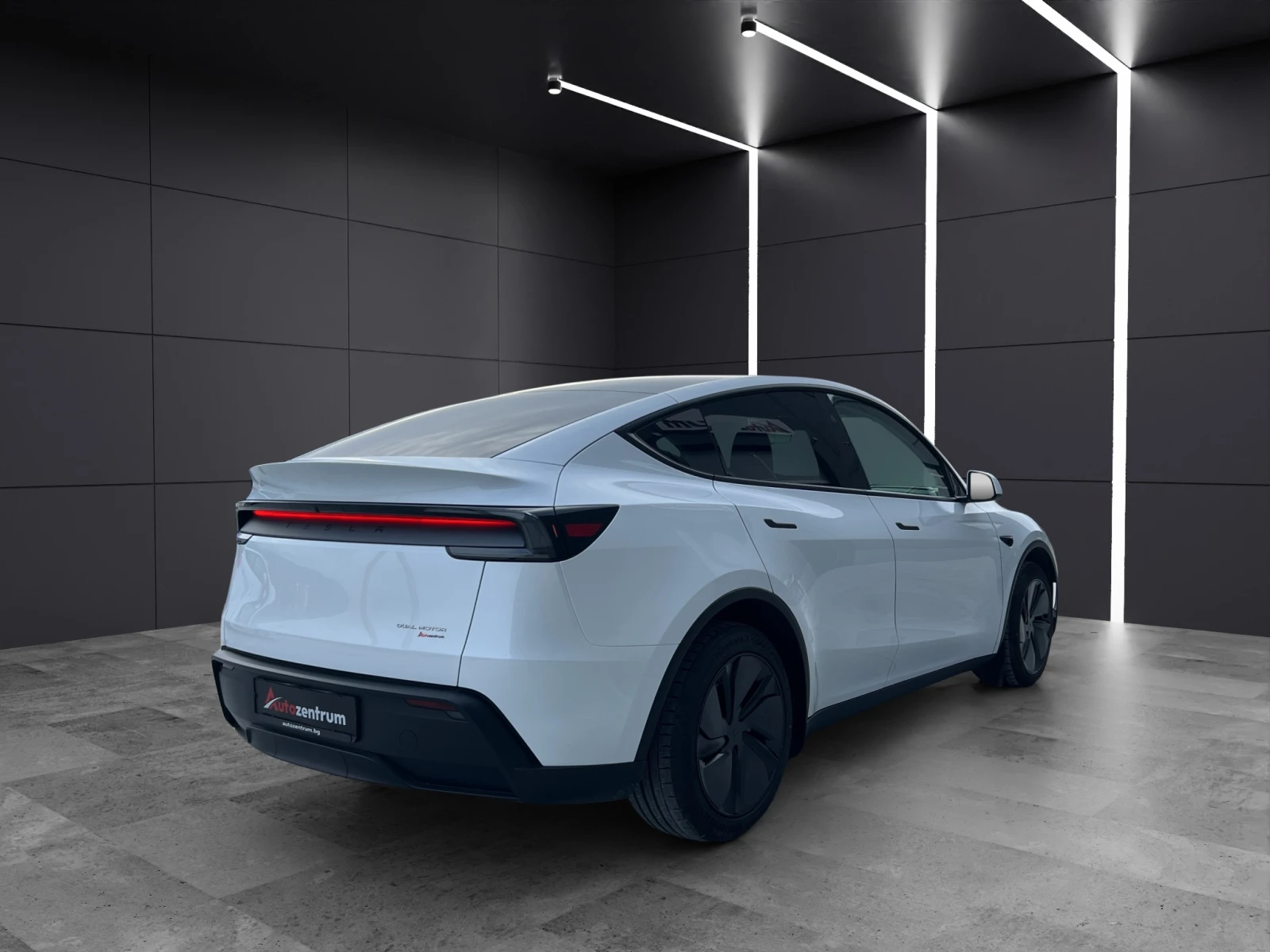 Tesla Model Y Juniper Long Range Dual AWD 01/2026 | Mobile.bg � ����������� 3