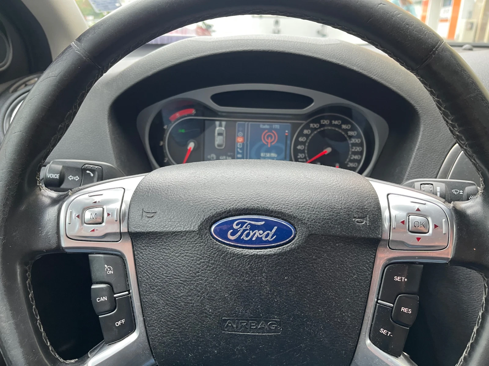 Ford Mondeo 2.2 TDCi, снимка 9 - Автомобили и джипове - 53801202