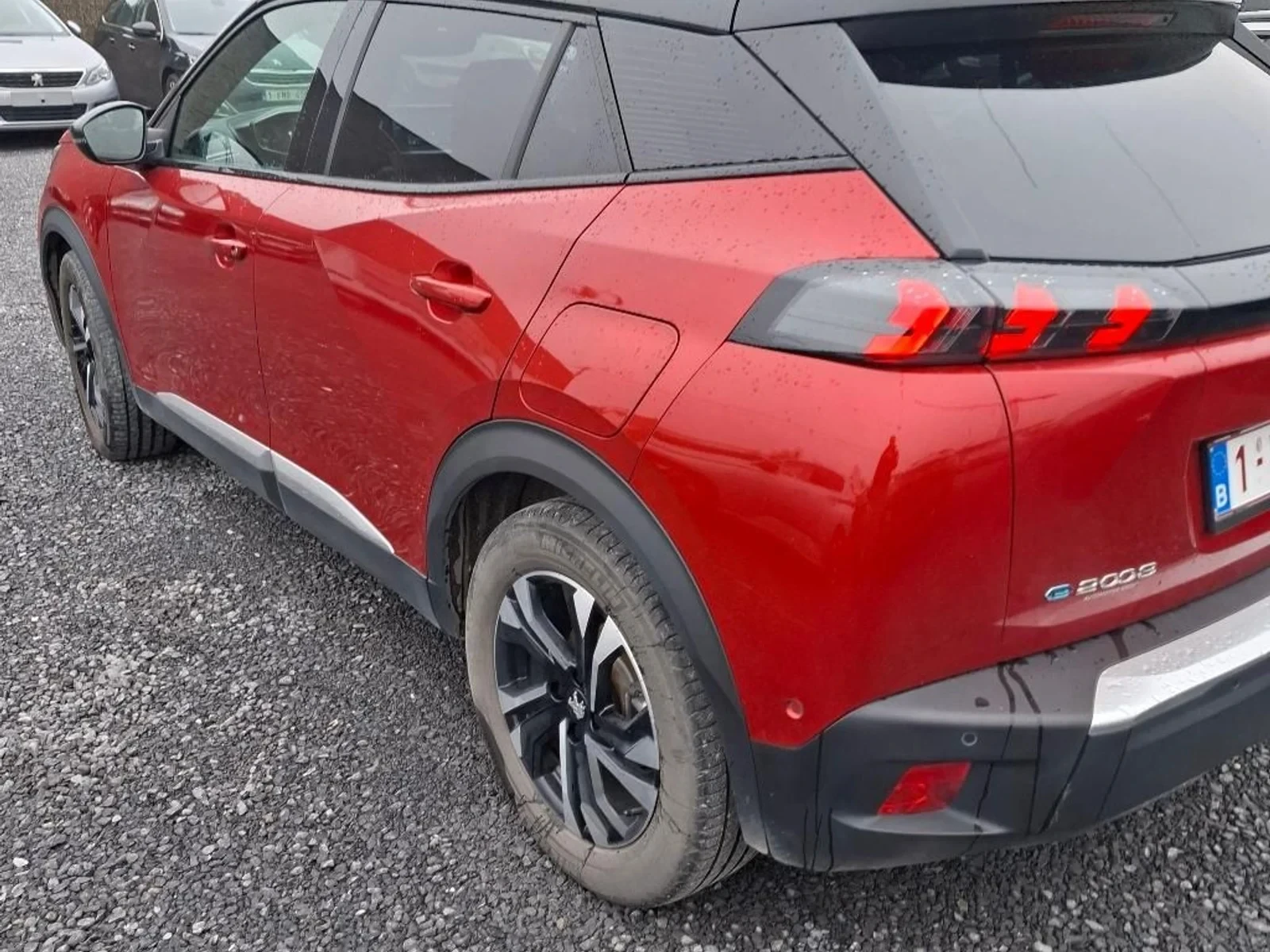 Peugeot 2008 EV GT-Line, снимка 2 - Автомобили и джипове - 53871706