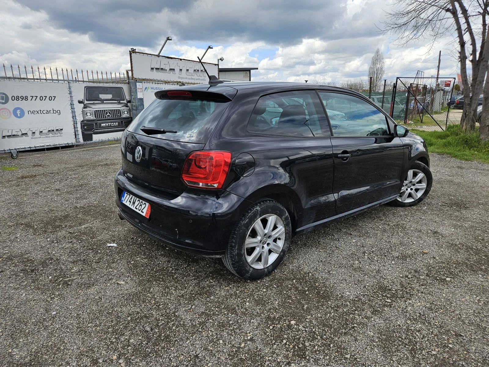 VW Polo 1.6TDI Navi, снимка 5 - Автомобили и джипове - 54256591