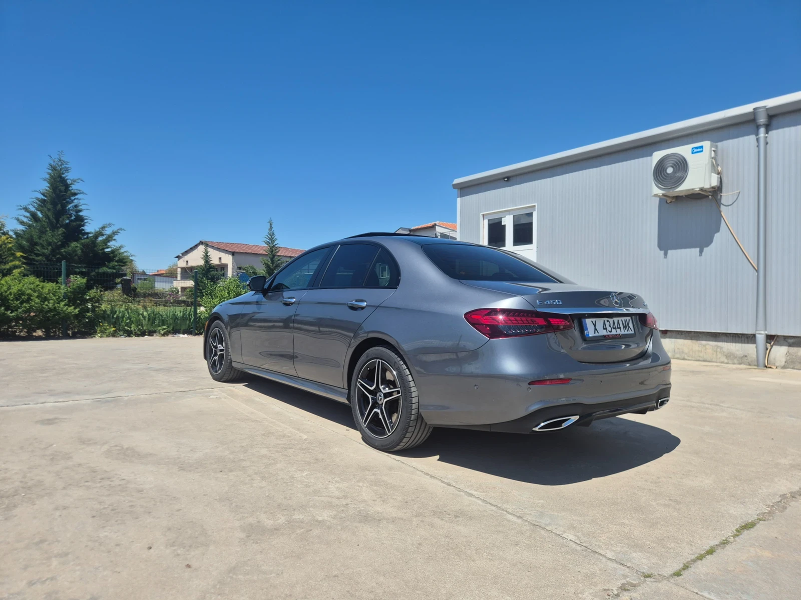 Mercedes-Benz E 450, снимка 4 - Автомобили и джипове - 54371885