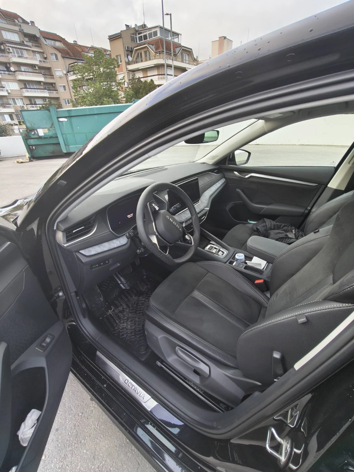 Skoda Octavia Edition 130, гаранция до 2030, снимка 9 - Автомобили и джипове - 54457804