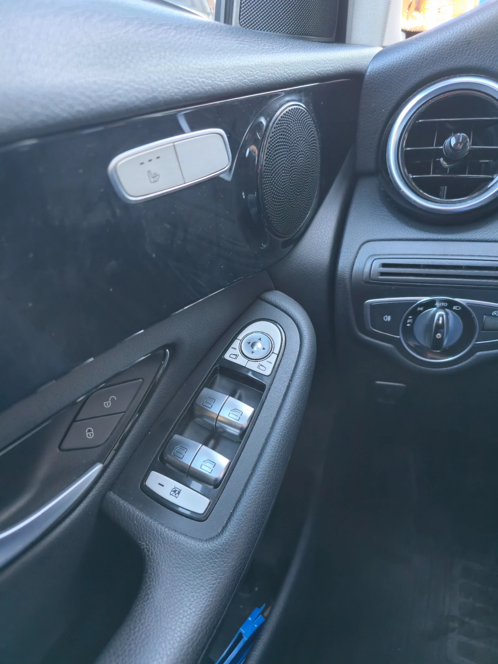 Mercedes-Benz CLC 250 4 Matik, снимка 3 - Автомобили и джипове - 54649965