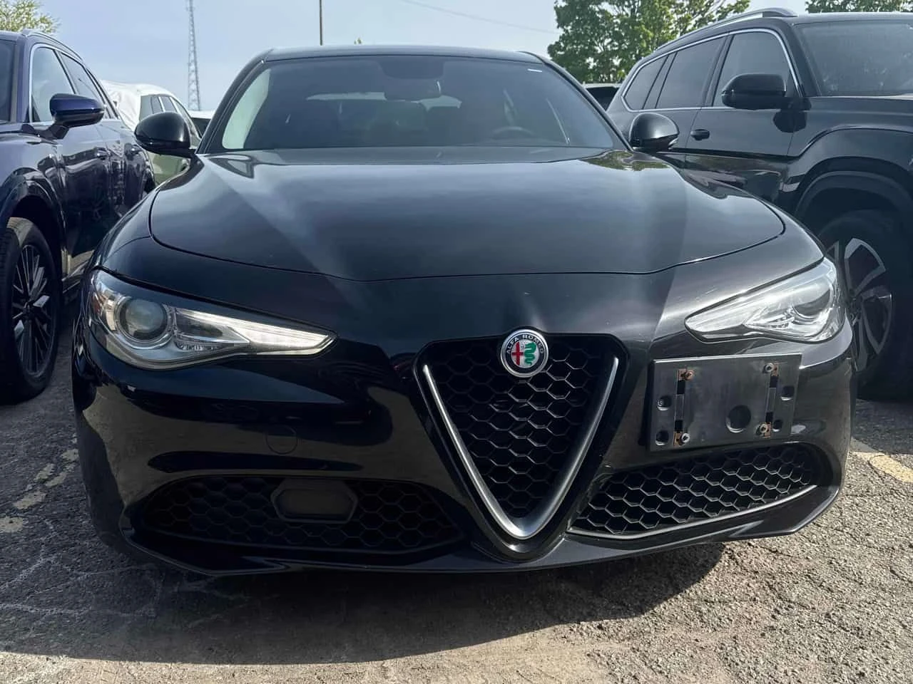 Alfa Romeo Giulia * 4dr Sdn AWD* АВТОКРЕДИТ БЕЗ ПЪРВОНАЧАЛНА ВНОСКА*, снимка 6 - Автомобили и джипове - 54720109