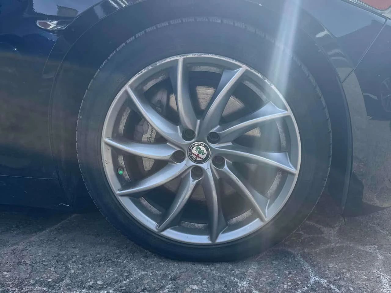 Alfa Romeo Giulia * 4dr Sdn AWD* АВТОКРЕДИТ БЕЗ ПЪРВОНАЧАЛНА ВНОСКА*, снимка 7 - Автомобили и джипове - 54720109