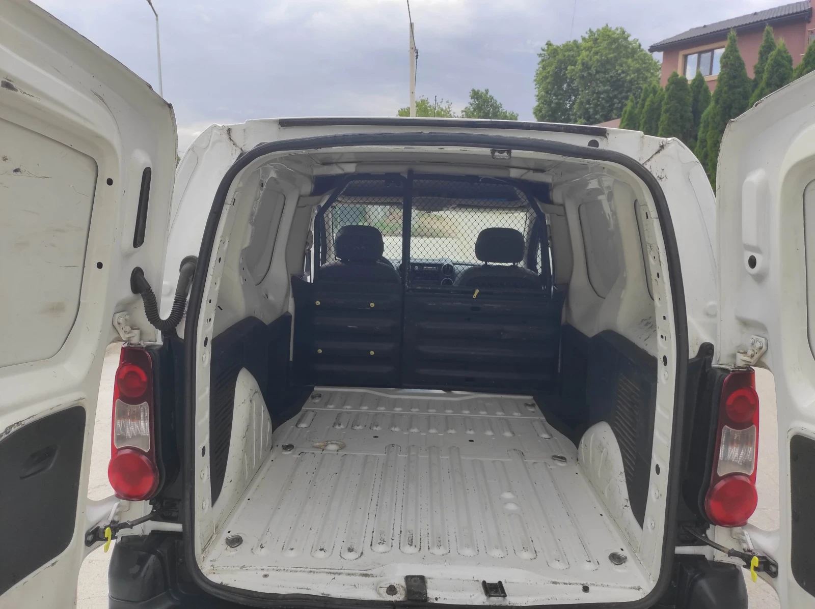 Citroen Berlingo, снимка 8 - Автомобили и джипове - 55192295
