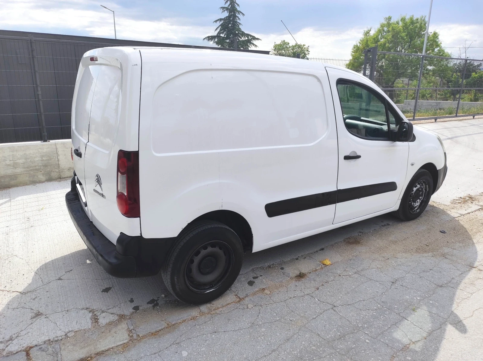 Citroen Berlingo, снимка 3 - Автомобили и джипове - 55192295