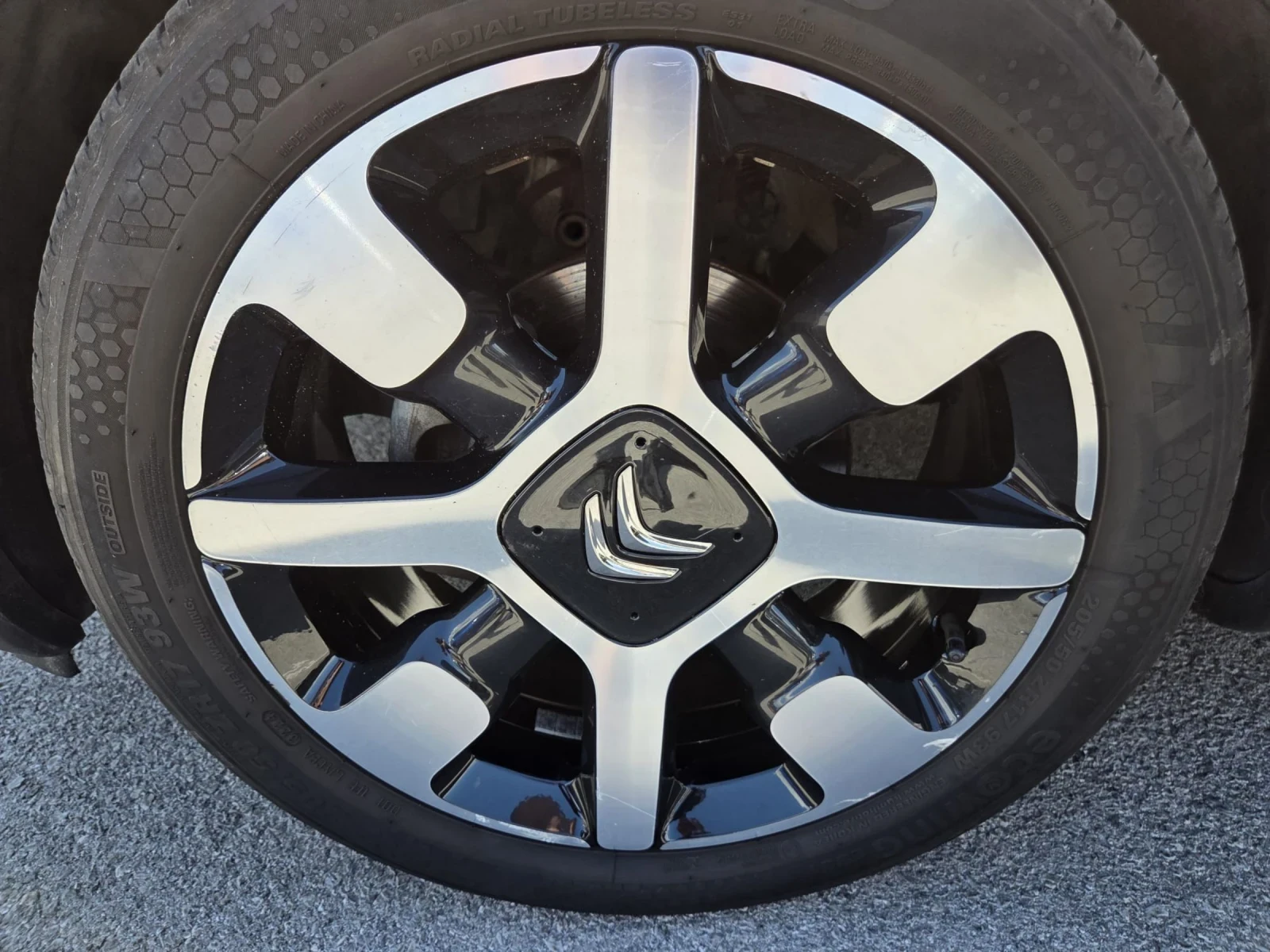 Citroen C4 Cactus 1.2, снимка 15 - Автомобили и джипове - 55398632