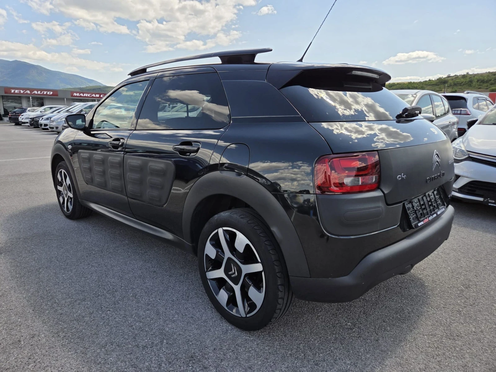 Citroen C4 Cactus 1.2, снимка 6 - Автомобили и джипове - 55398632