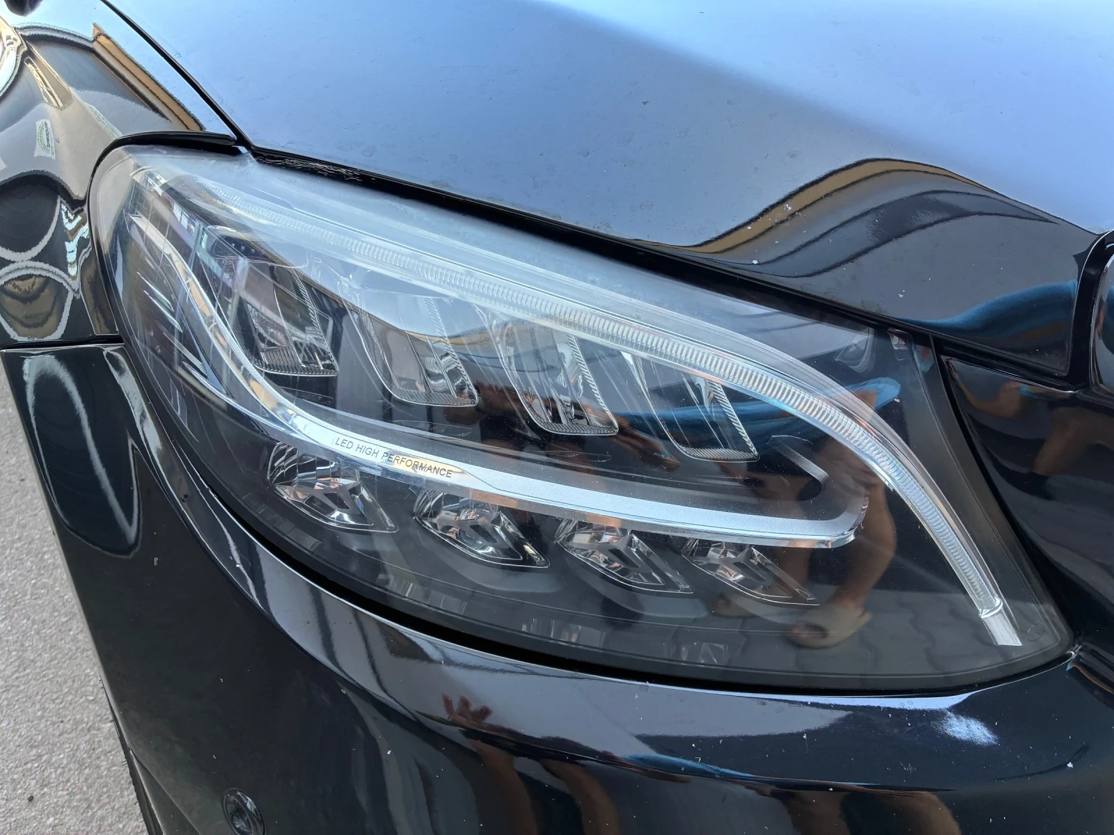 Mercedes-Benz C 200 d T AMG* Pano* R-Cam* LED* Leather* Track 9g Troni, снимка 15 - Автомобили и джипове - 55422423