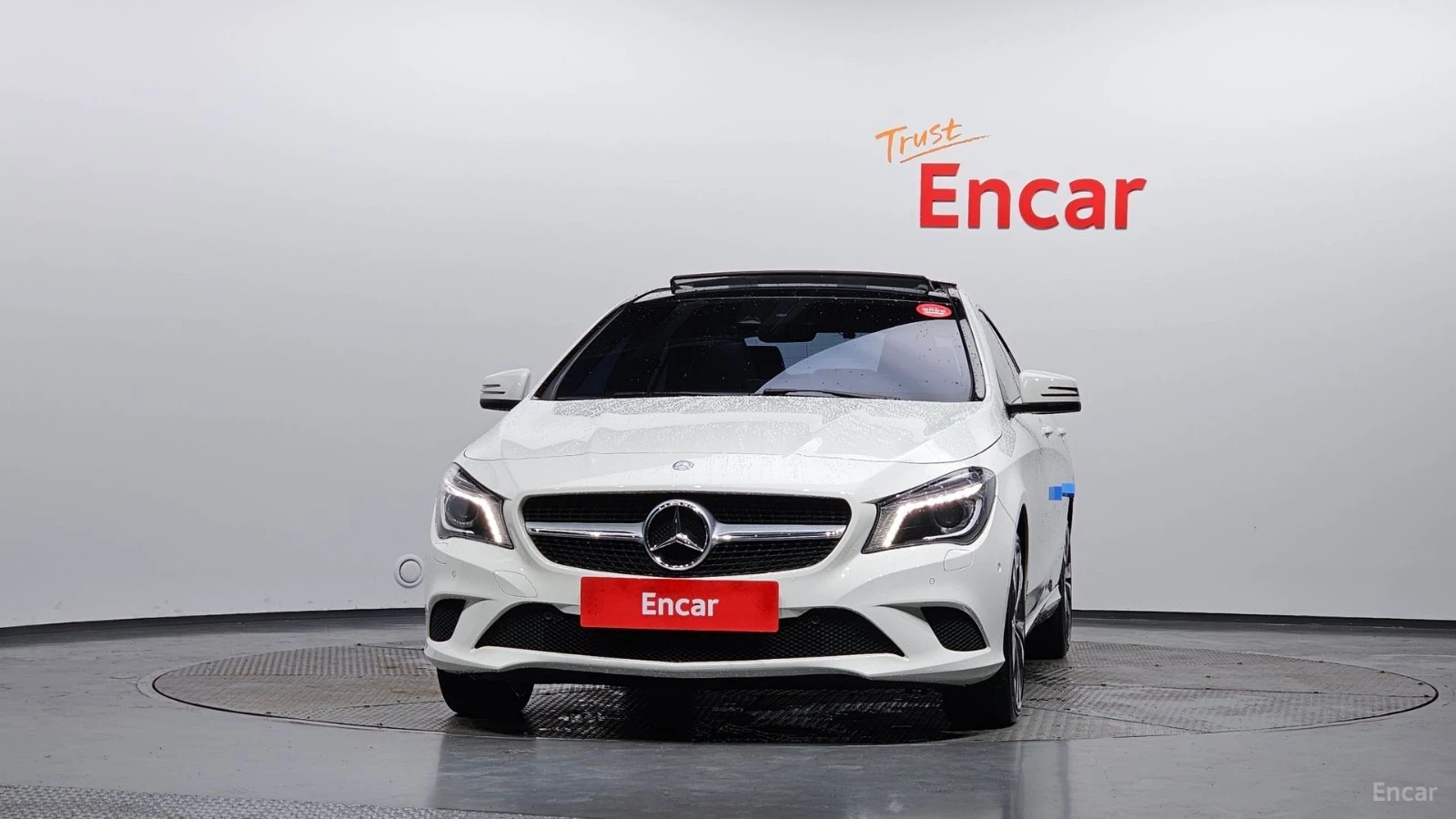 Mercedes-Benz CLA 200CDI 4MATIC* КОЖА* НАВИ* ПАНО* КАМЕРА, снимка 3 - Автомобили и джипове - 55536180