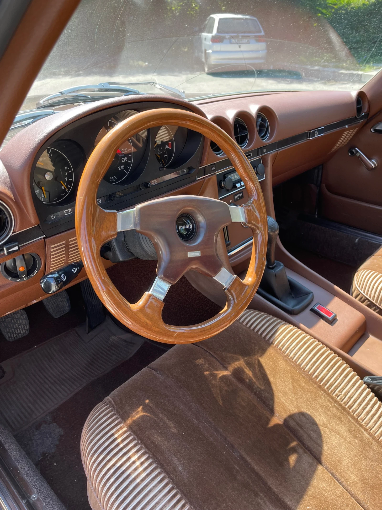 Mercedes-Benz SLC 280, снимка 12 - Автомобили и джипове - 55618499