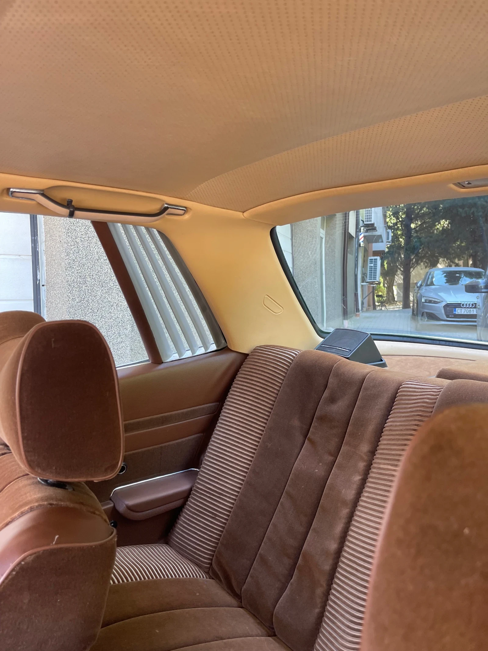 Mercedes-Benz SLC 280, снимка 4 - Автомобили и джипове - 55618499