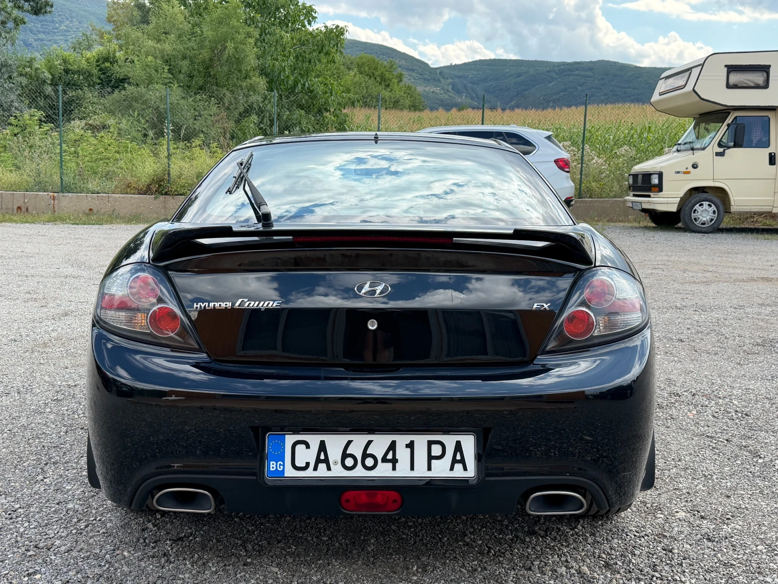 Hyundai Coupe FX 2.0 Бензин 143 к.с. Кожа / Климатроник / Ръчка, снимка 5 - Автомобили и джипове - 55708663