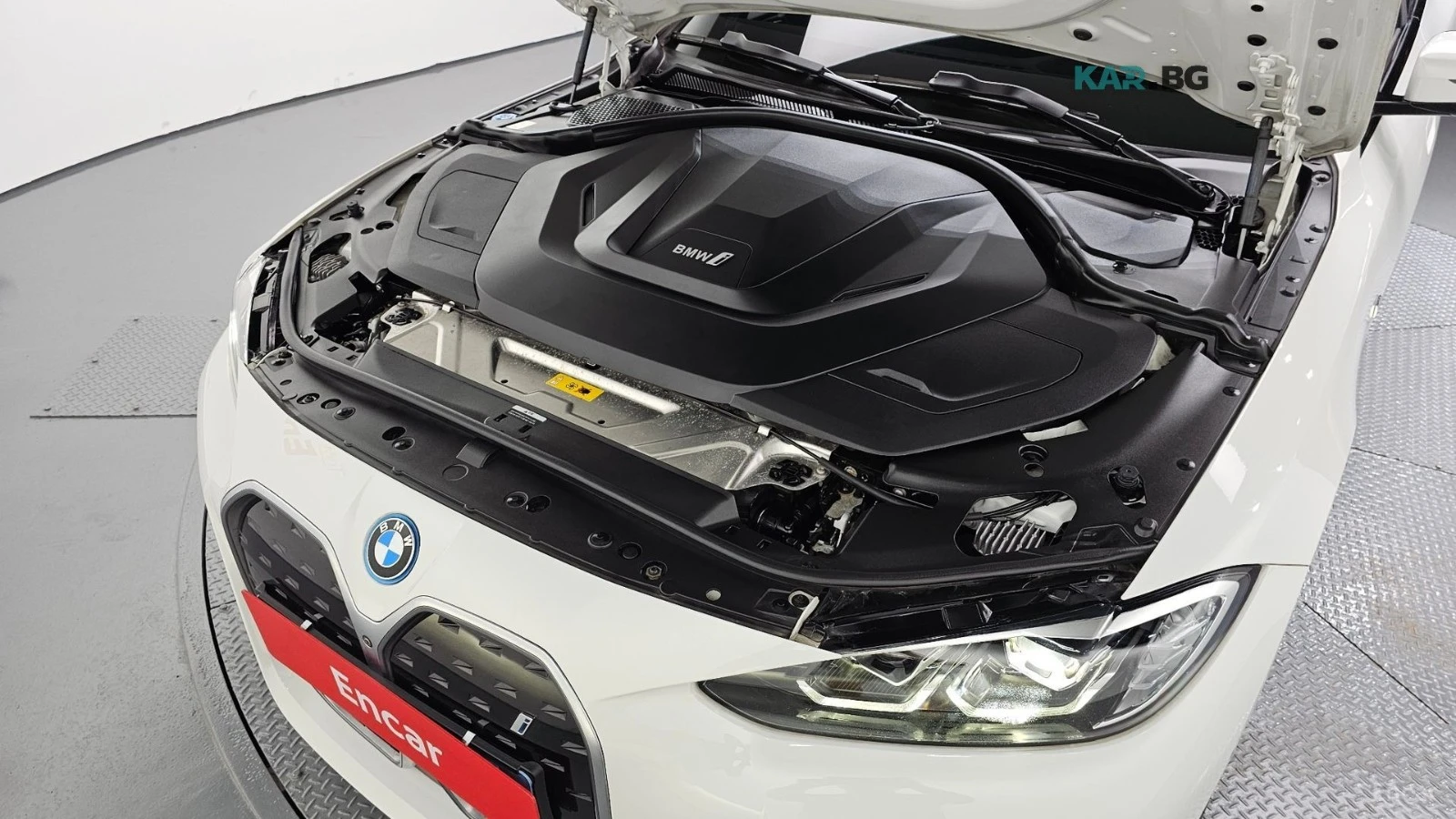 BMW i4 еDrive40 M Sport, снимка 6 - Автомобили и джипове - 56095953