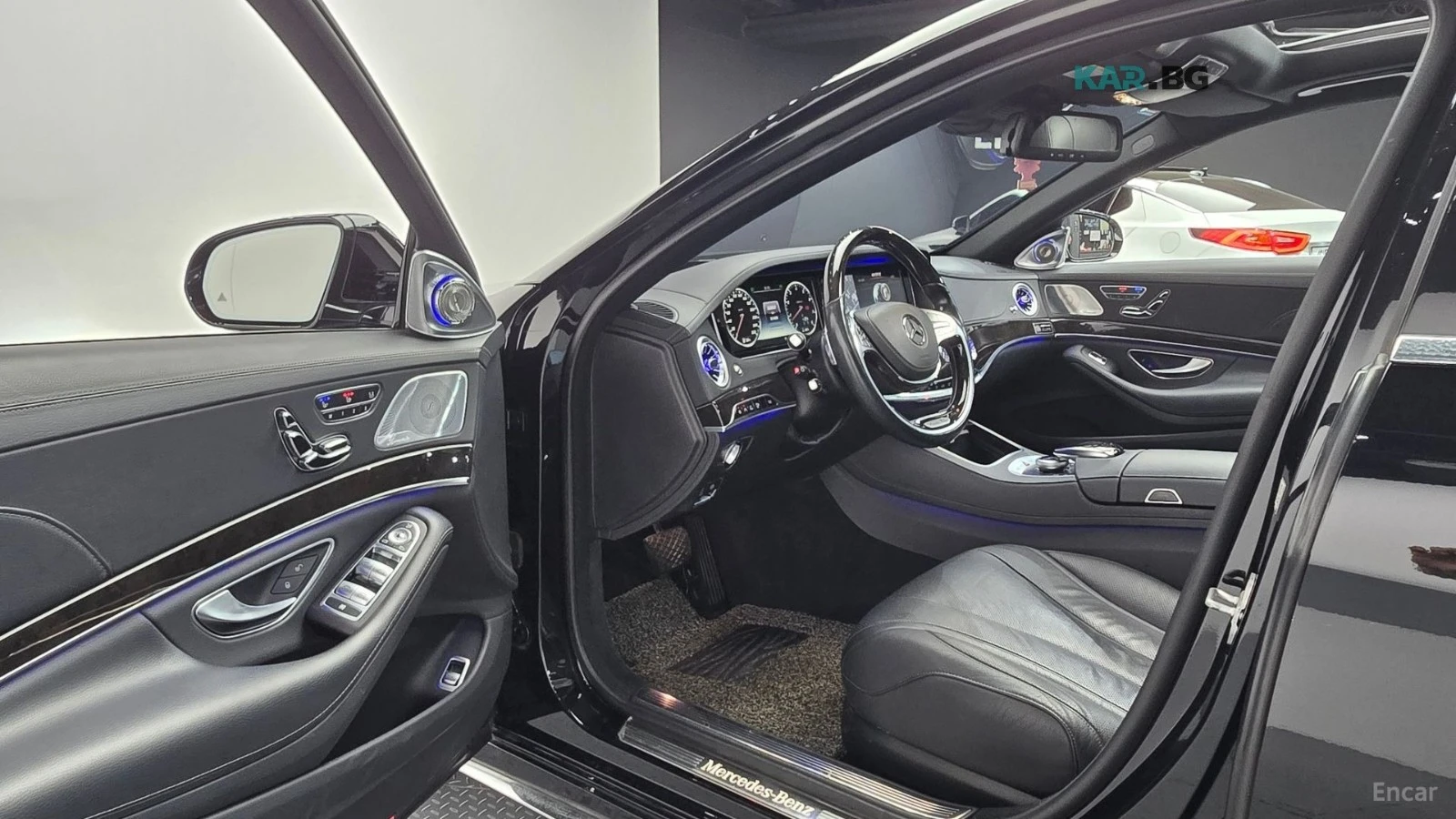 Mercedes-Benz S 400 LONG AMG* HUD* 360* МОНИТОРИ* ОБДУХ* НАВИ* ПАНО, снимка 8 - Автомобили и джипове - 56196878