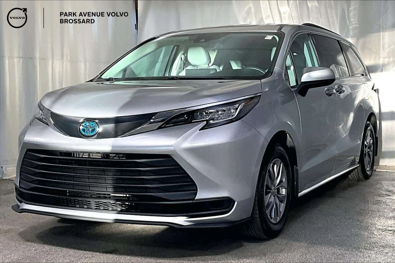 Toyota Sienna LE ONE OWNER - 8 PASSENGERS - HEATED STEERING WHEE | Mobile.bg � ����������� 1