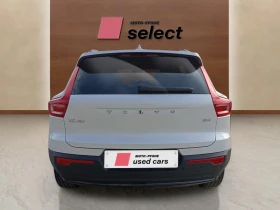Volvo XC40 2, 0 B4, снимка 6