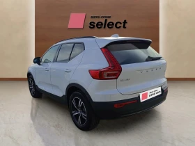 Volvo XC40 2, 0 B4, снимка 7