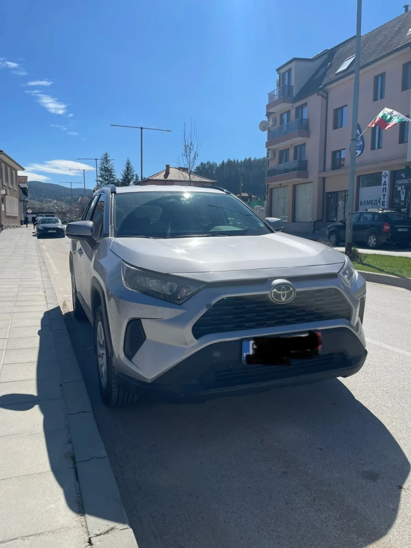 Toyota Rav4 4х4 / 8 степенен автоматик, снимка 4 - Автомобили и джипове - 48109351