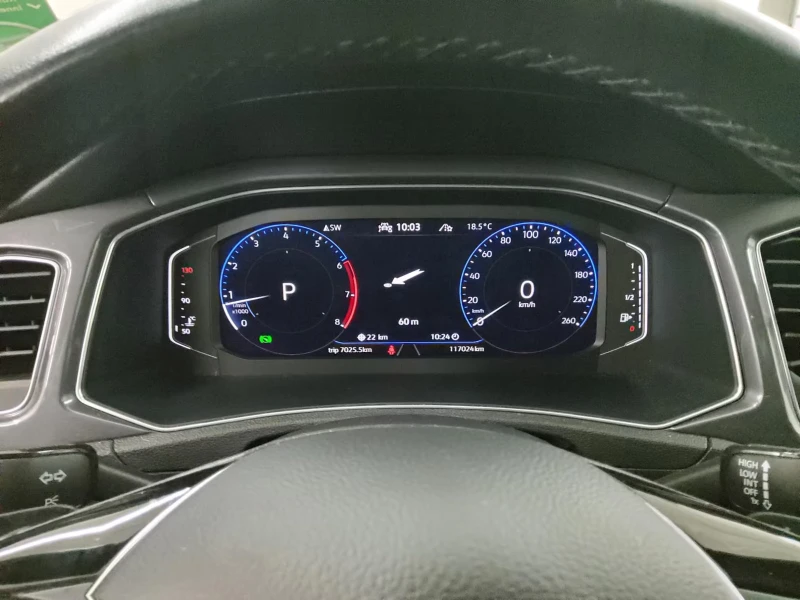 VW T-Roc SPORT/150HP/DSG/LED/CAM/NAVI/ACC/AHK/195g, снимка 8 - Автомобили и джипове - 51481772