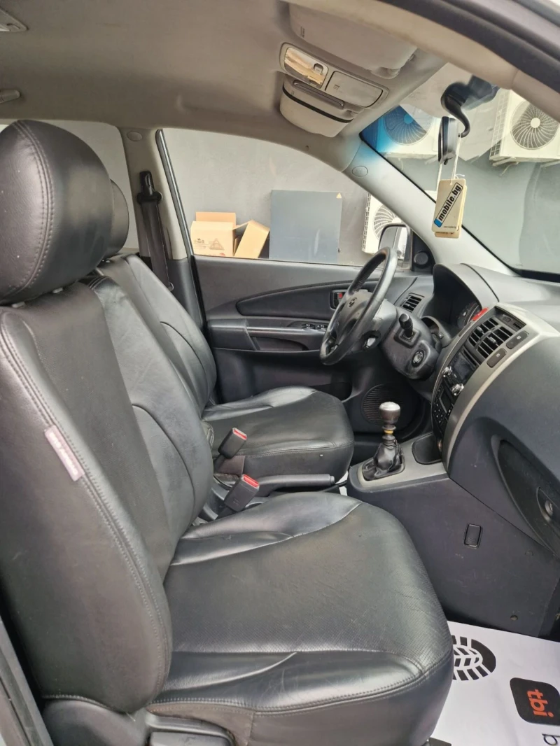 Hyundai Tucson 2.0 / 136 к.с., снимка 7 - Автомобили и джипове - 51488092