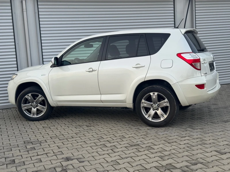 Toyota Rav4 2, 2D4D 150ps, 4x4, кожа, нави, авто, темпо, камер, снимка 3 - Автомобили и джипове - 52631003