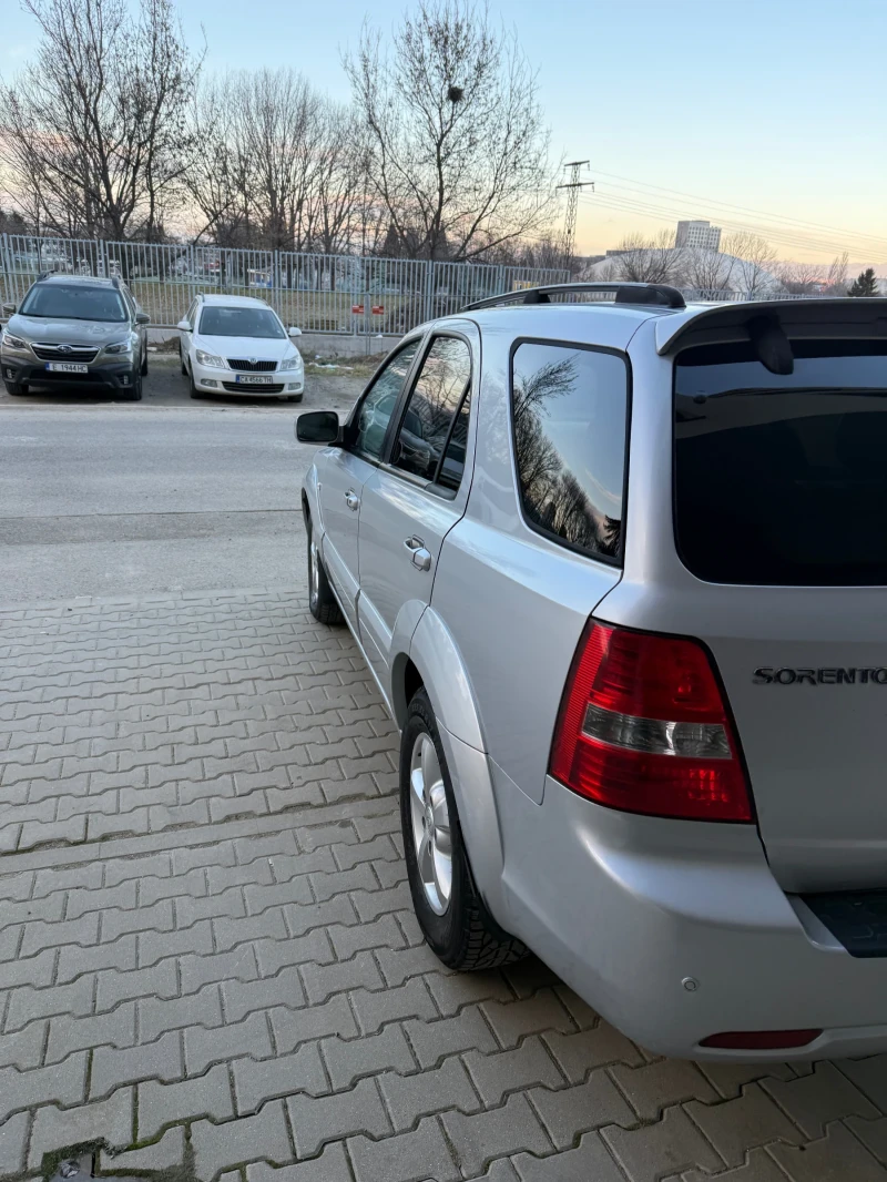 Kia Sorento, снимка 8 - Автомобили и джипове - 52938287