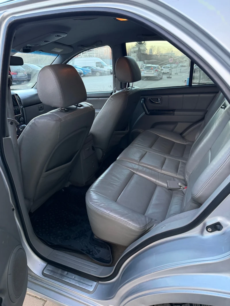 Kia Sorento, снимка 10 - Автомобили и джипове - 52938287