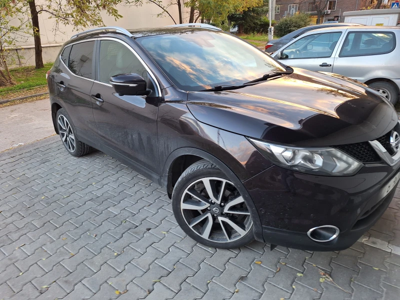 Nissan Qashqai, снимка 10 - Автомобили и джипове - 53401776