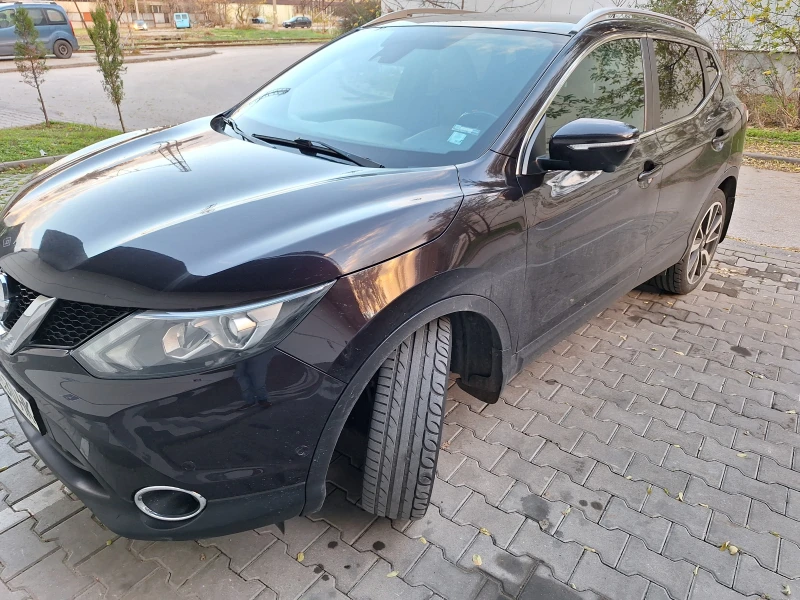 Nissan Qashqai, снимка 8 - Автомобили и джипове - 53401776