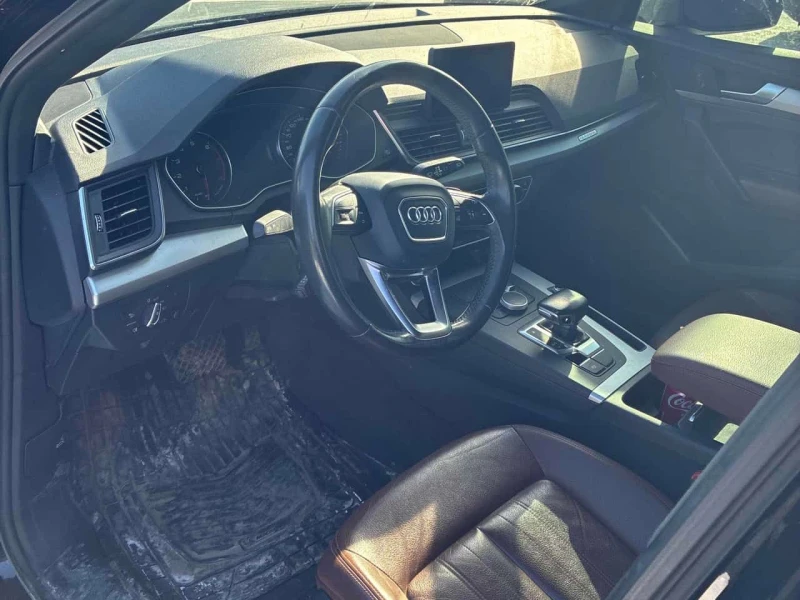 Audi Q5 Komfort * CARFAX * ПОДГРЕВИ, снимка 5 - Автомобили и джипове - 53542000