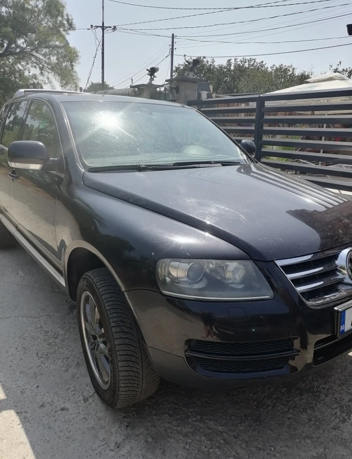 VW Touareg, снимка 1 - Автомобили и джипове - 47965942