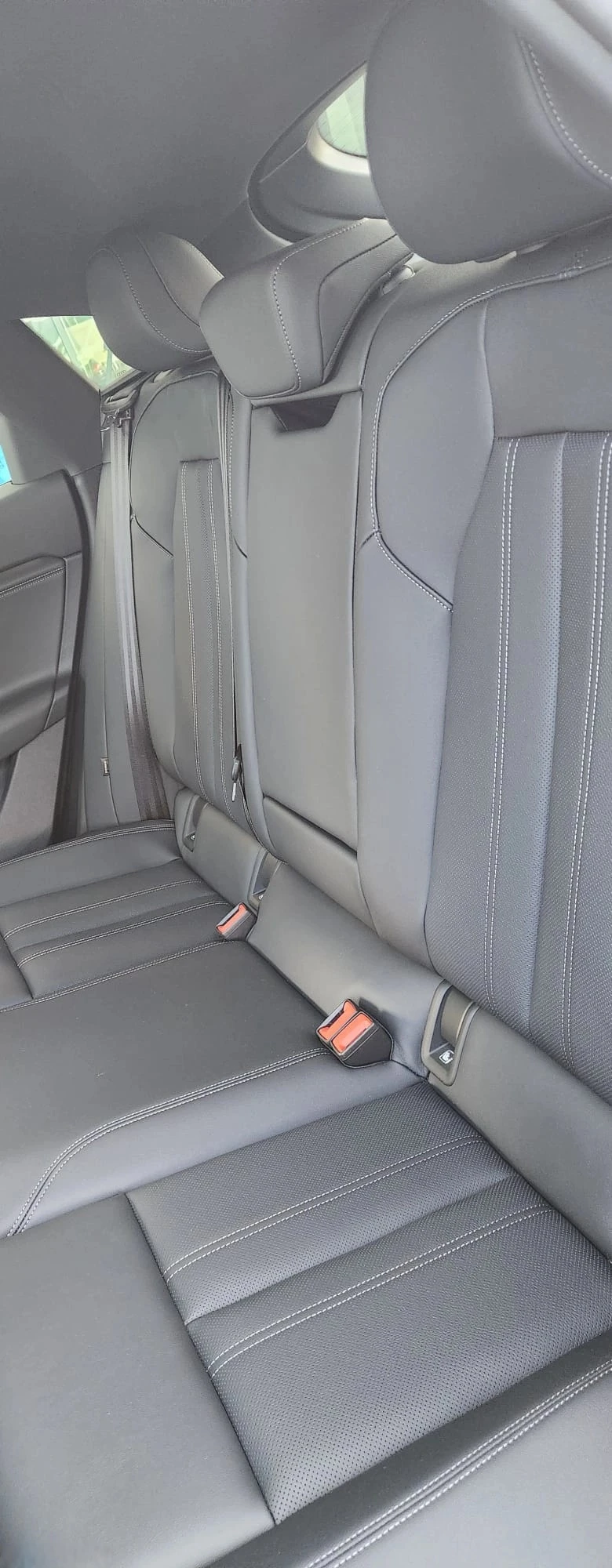 Audi Q6 Sportback e-tron Quattro - изображение 10