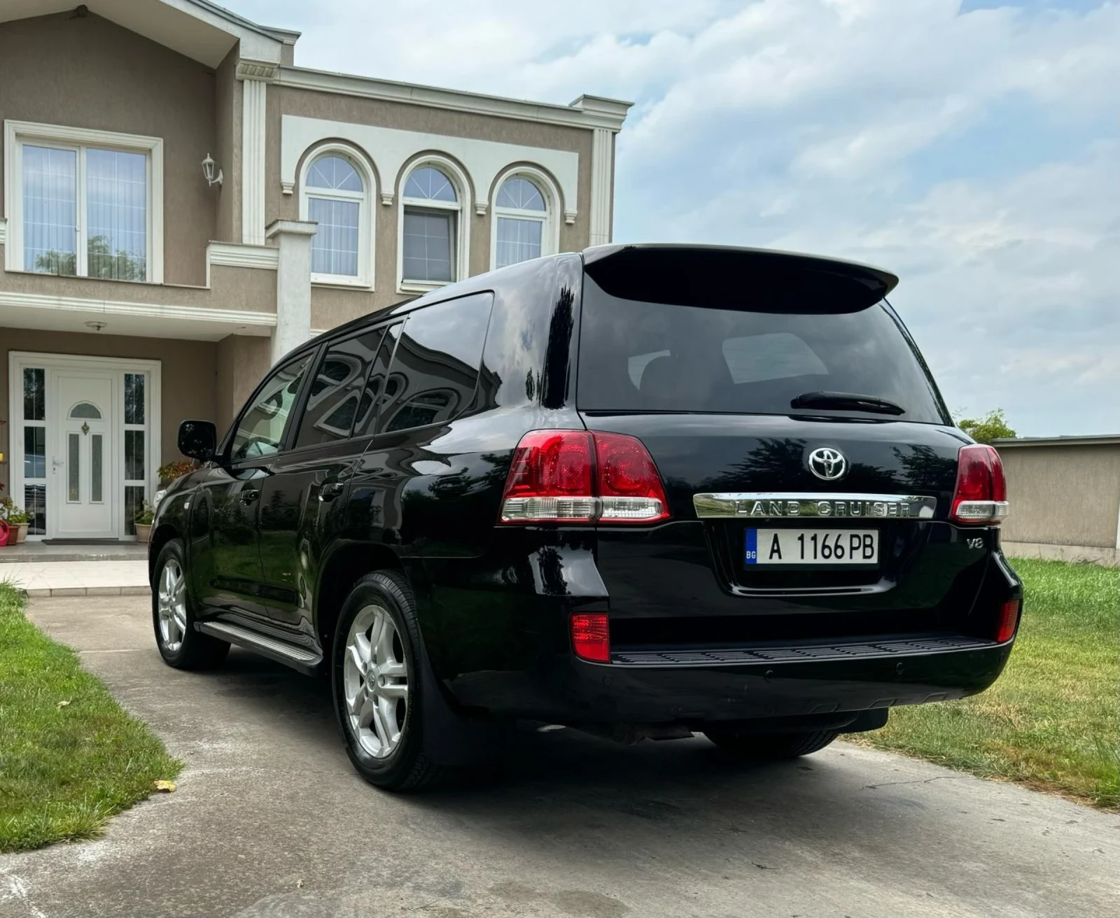Toyota Land cruiser 200 - изображение 6