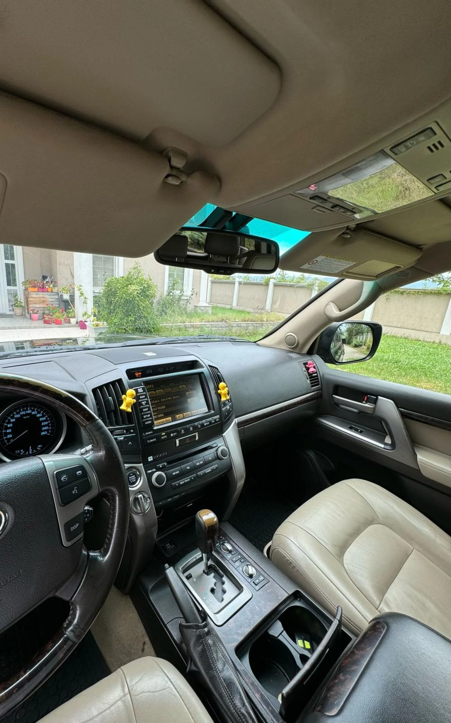 Toyota Land cruiser 200 - изображение 7