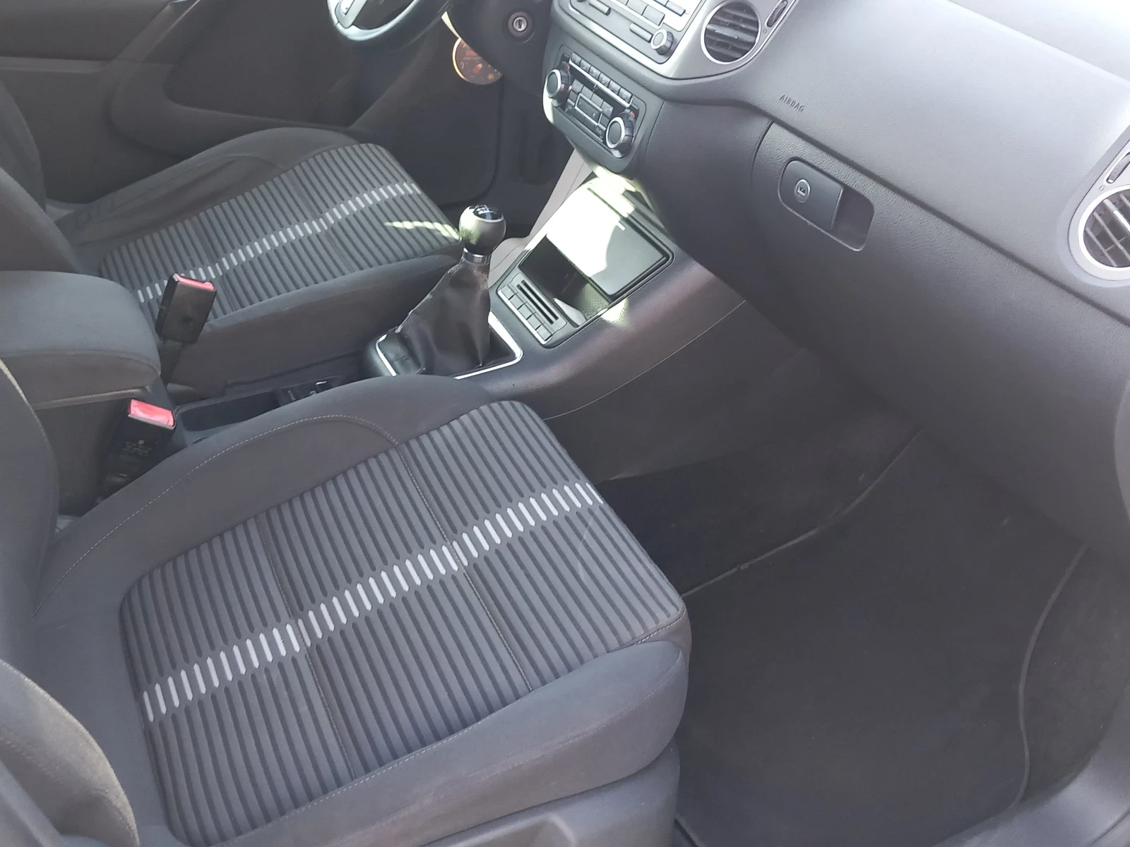 VW Tiguan 2.0. TDI 140 кс 4Х4 - изображение 8