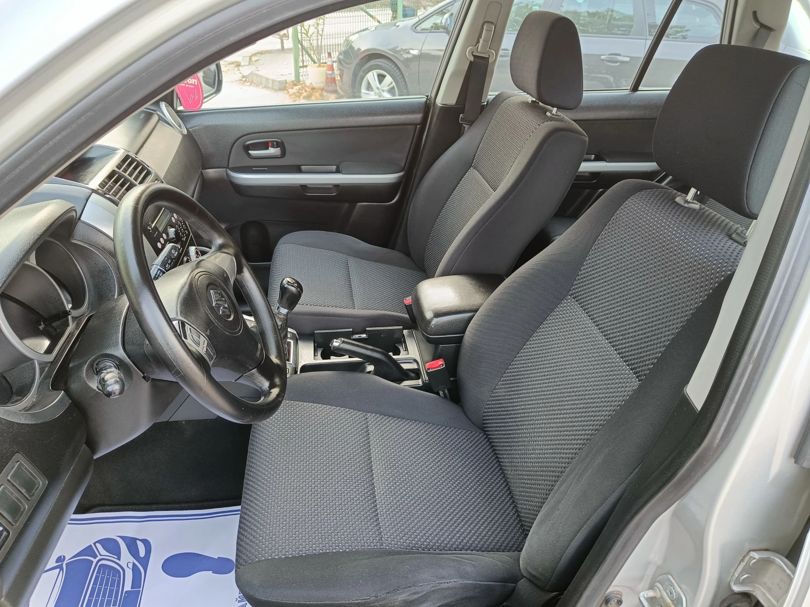 Suzuki Grand vitara 1.9 BARTER 130 - изображение 8