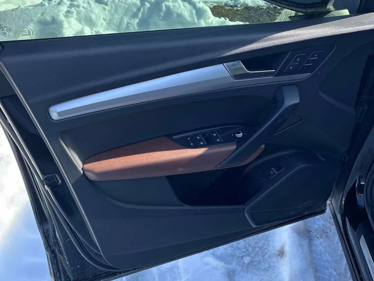 Audi Q5 Komfort * CARFAX * �������� | Mobile.bg � ����������� 12