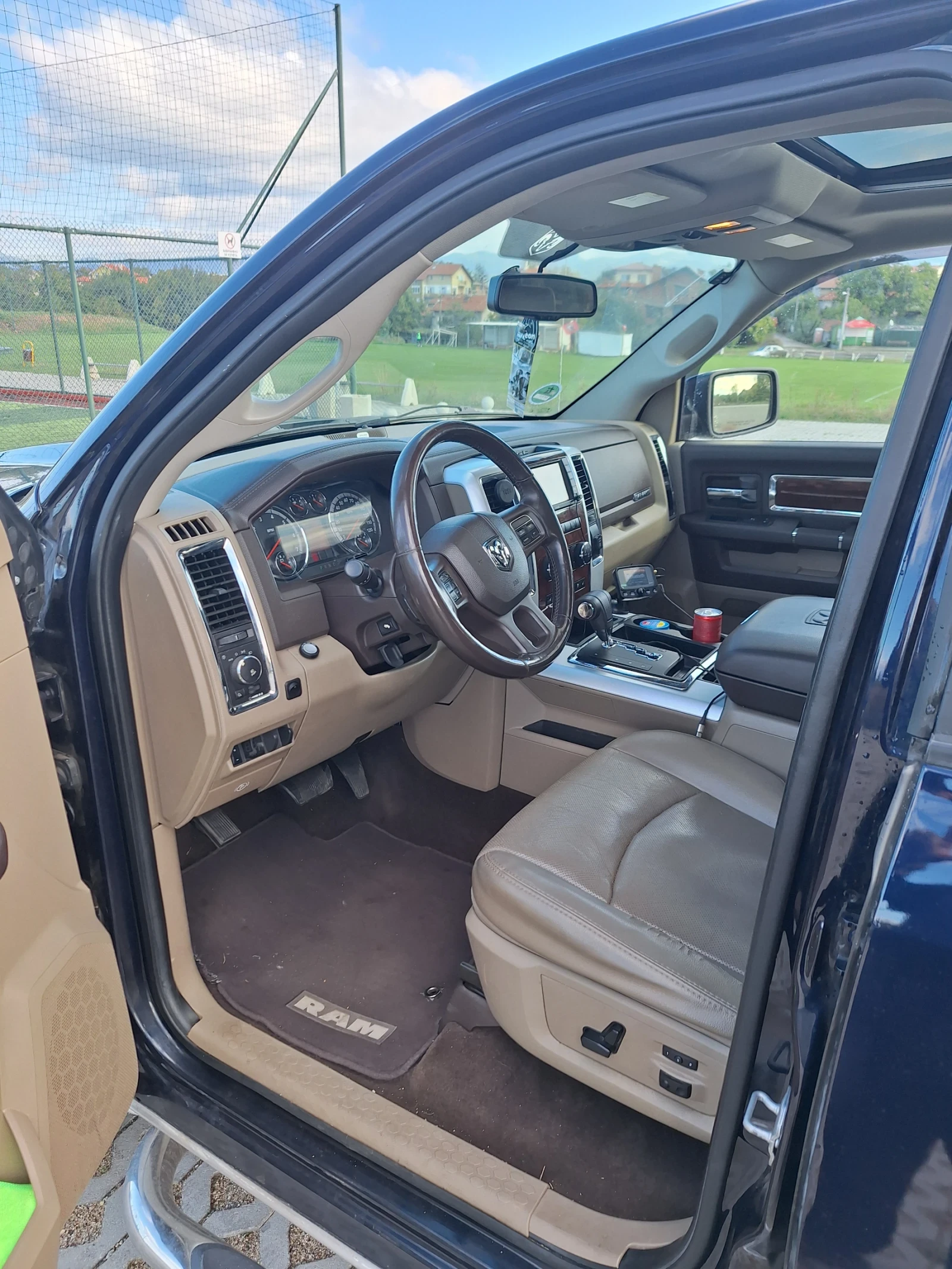 Dodge RAM 1500, снимка 7 - Автомобили и джипове - 54235623