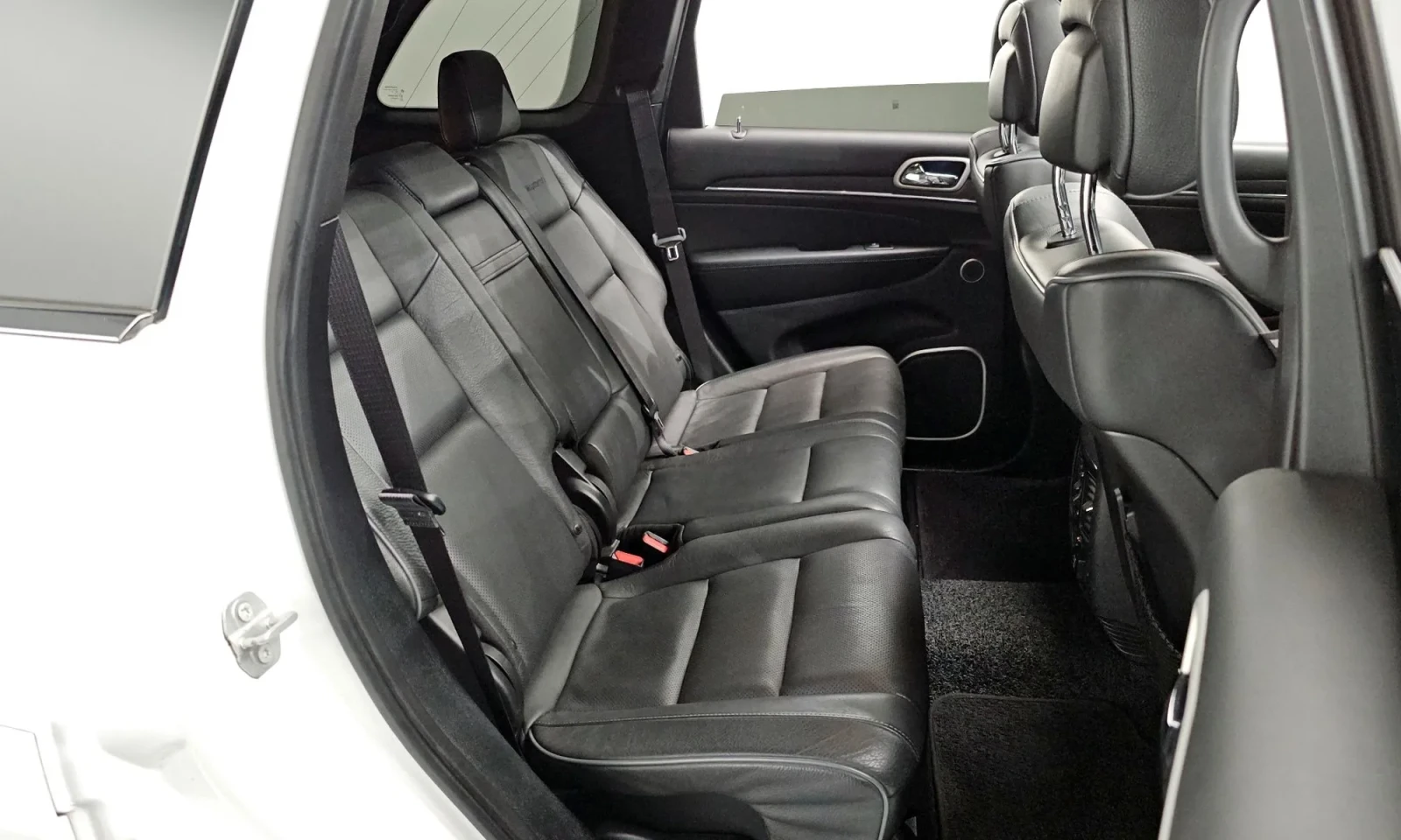 Jeep Grand cherokee SUMMIT* 3.6* DISTRONIC* ПАНОРАМА* ОБДУХВАНЕ, снимка 11 - Автомобили и джипове - 54421842