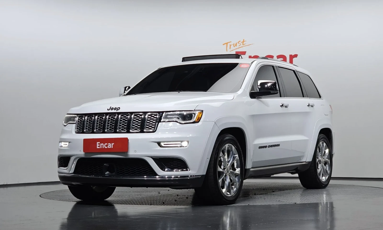 Jeep Grand cherokee SUMMIT* 3.6* DISTRONIC* ПАНОРАМА* ОБДУХВАНЕ