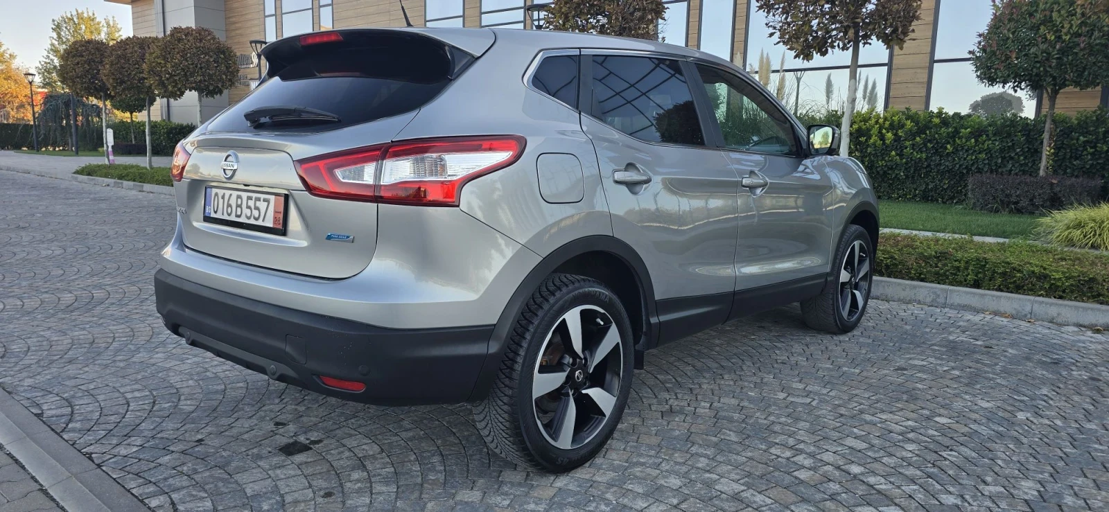 Nissan Qashqai 1.5DCI 110�.�.������/����/360���/��������/ | Mobile.bg � ����������� 6