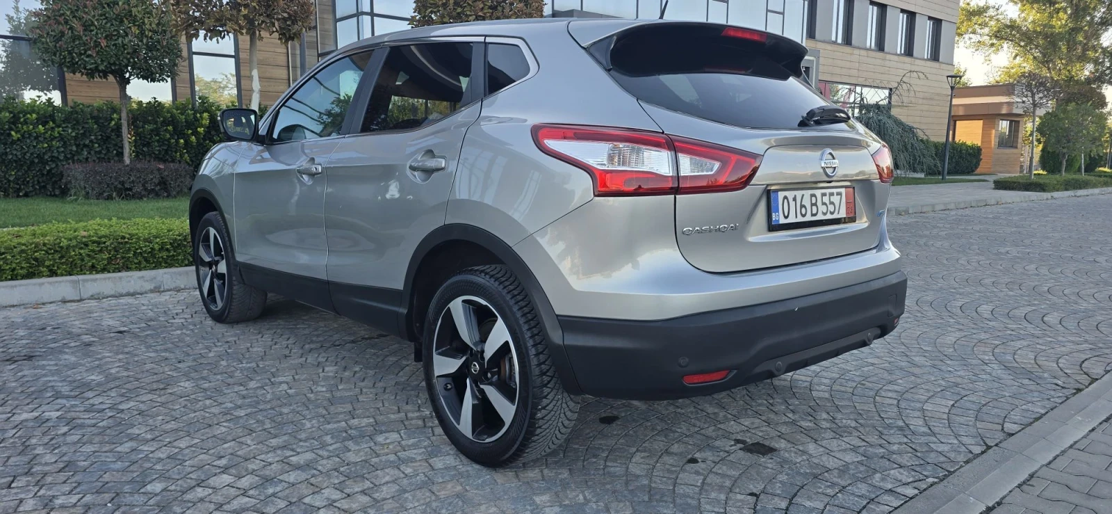 Nissan Qashqai 1.5DCI 110�.�.������/����/360���/��������/ | Mobile.bg � ����������� 4